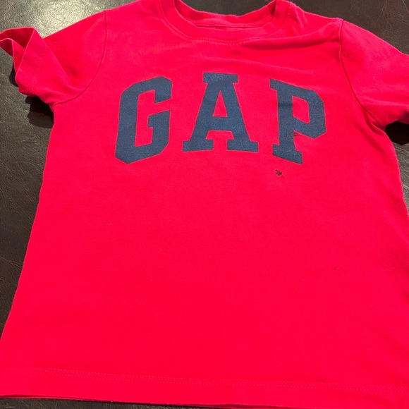 Gap t shirts - Picture 4 of 6